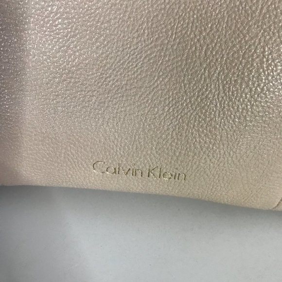 Calvin Klein Light Nude Shoulder/Tote Bag - Picture 4 of 9